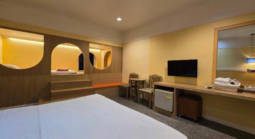Golden Land Hotel Chiang Rai Exterior photo